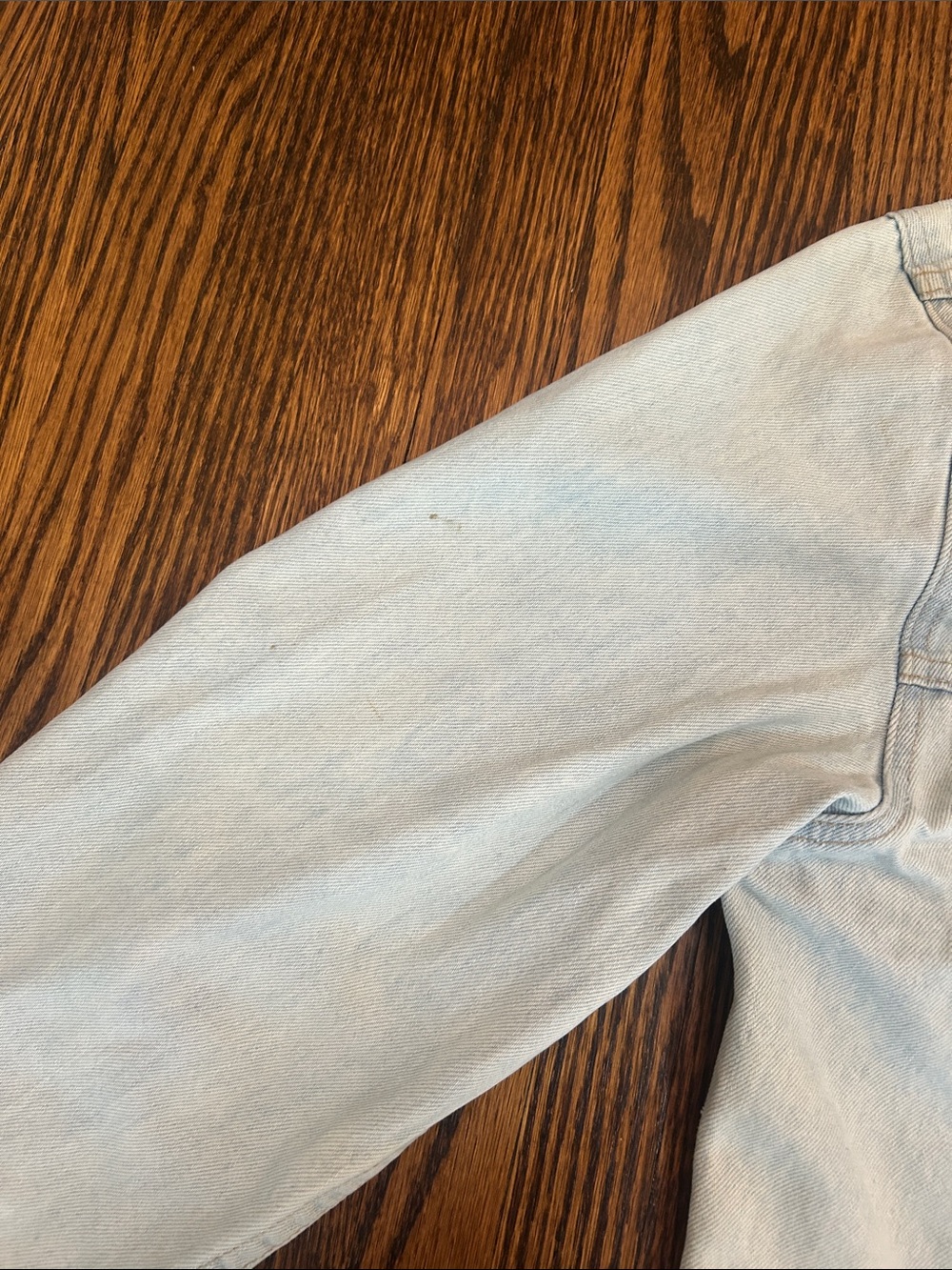 Vintage 90s Levi’s Bleached Denim Jean Jacket - Picture 8 of 16